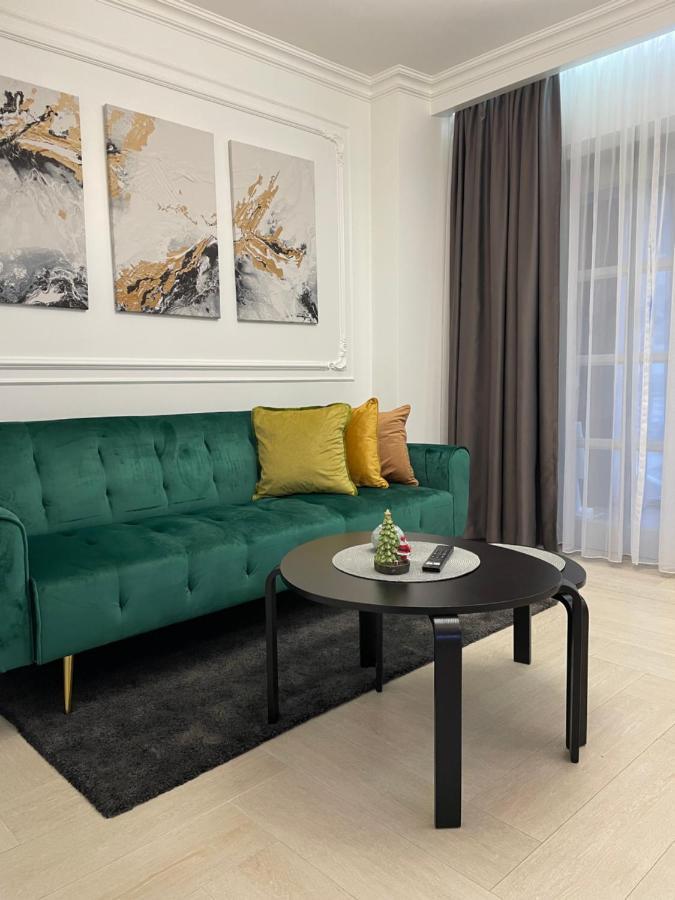 Luxury City Studios Curtea de Argeş Exteriör bild
